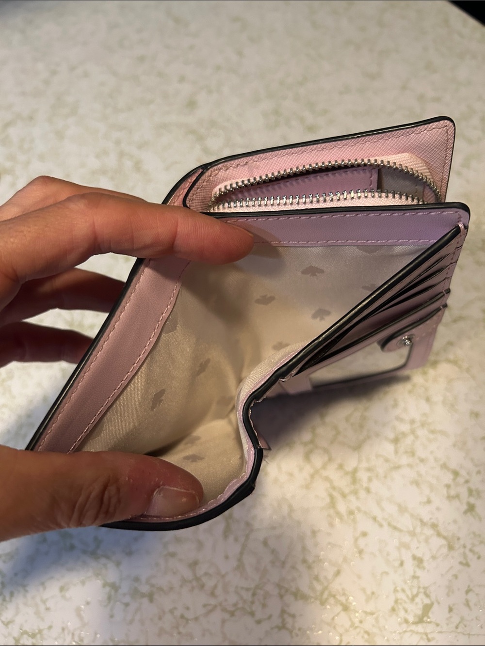 kate spade pink wallet with black floral print and gold logo - Picture 5 of 7